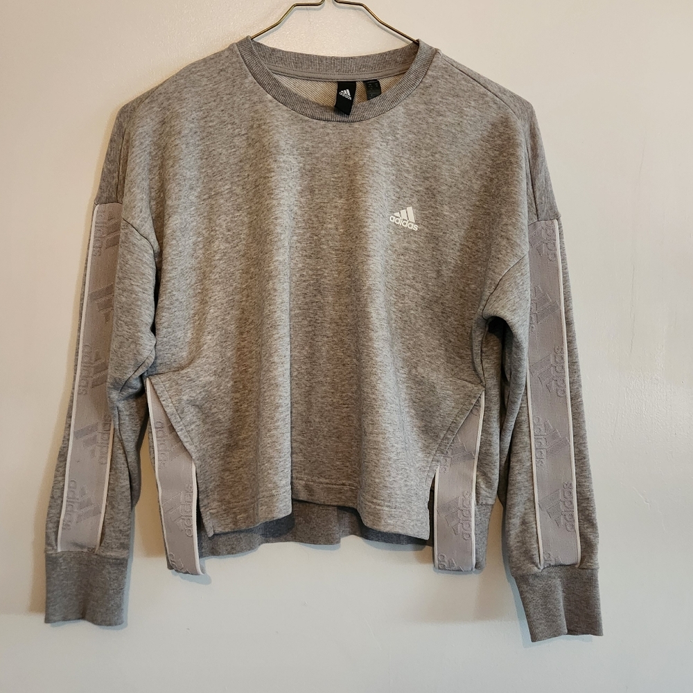 Adidas Cropped Sweater size M